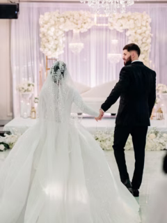 Minimal, modern, and made with love 🤍
Luxury décor for unforgettable ‘I do’ moments.Decor: @tdotmarqueeanddecor
Bride: @tahaanii_n
Event planner: @sparkleonmarble
Venue: @opalpalace.ca
Signage: @btownprintstudio
Photographer: @starry_lights__photography#weddingdecor #torontoweddings #gtaweddings #eventdecor #weddinginspo luxurywedding weddingdesign eventstyling weddingreels instawedding